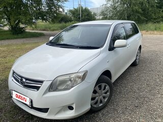 2010 Toyota Corolla Fielder X (E140, E150) Рестайлинг, белый, 750000 рублей, вид 1