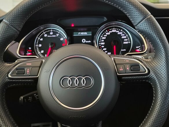 2012 Audi RS 5 I (8T) Рестайлинг, красный, 3100000 рублей - вид 17