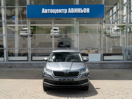 2018 Skoda Kodiaq I, серый, 1899000 рублей, вид 5