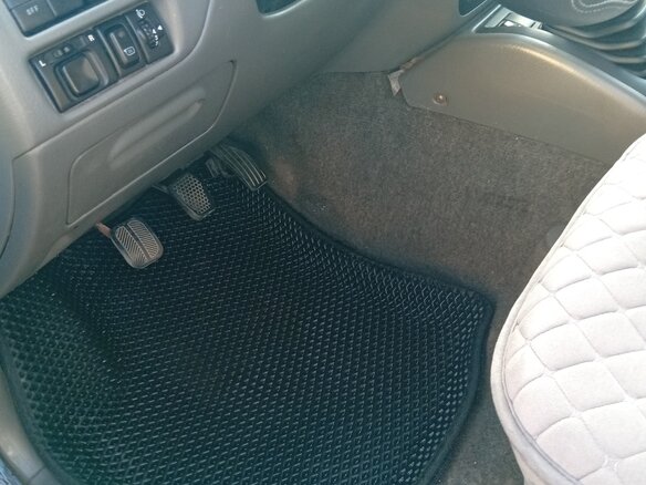 2001 Suzuki Grand Vitara I, чёрный - вид 12