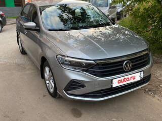 2020 Volkswagen Polo VI, серебристый, 1750000 рублей, вид 2