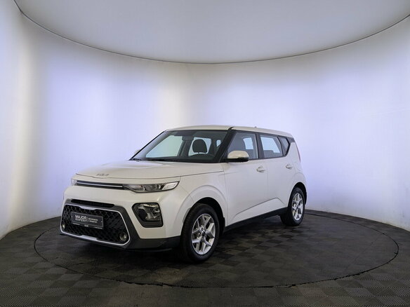 2022 Kia Soul III, белый, 1980000 рублей