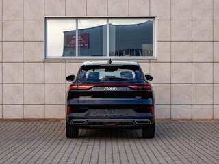 2025 Dongfeng Huge, чёрный, 3439900 рублей, вид 5