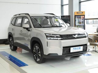 2026 Wuling Starlight 560, серебристый, 2500000 рублей, вид 3