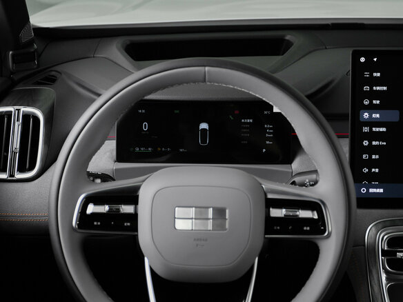 2026 Geely Galaxy M7, белый - вид 15