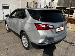 2019 Chevrolet Equinox III, серебристый, 1710000 рублей, вид 3