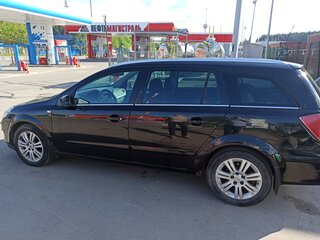 2008 Opel Astra H Рестайлинг, чёрный, 600000 рублей, вид 4