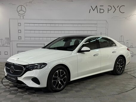 2025 Mercedes-Benz E-Класс 200 VI (W214, S214), белый, 6980000 рублей, вид 1