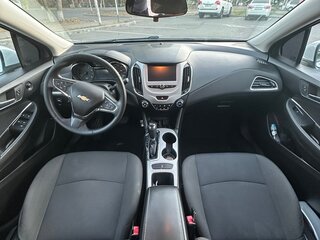 2017 Chevrolet Cruze II, белый, 720000 рублей, вид 5