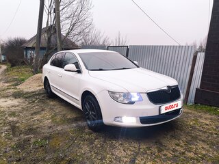 2010 Skoda Superb II, белый, 940000 рублей, вид 3