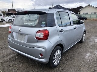 2019 Toyota Passo III Рестайлинг, серебристый, 809505 рублей, вид 2