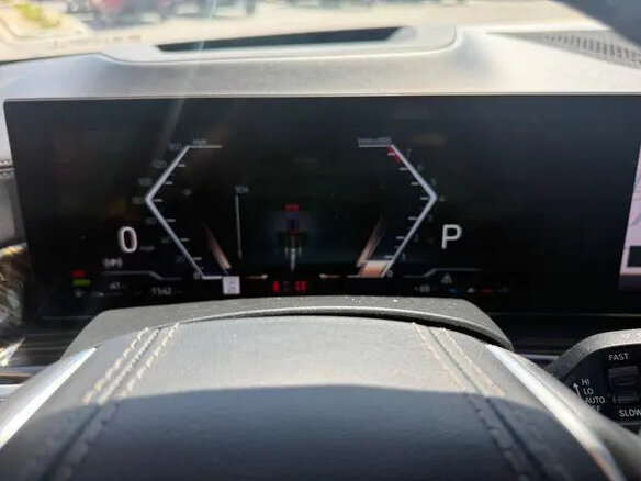 2025 BMW X7 40i I (G07) Рестайлинг, пурпурный, 9981119 рублей - вид 9