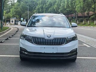 2023 Skoda Kamiq I (China Market), белый, 1450000 рублей, вид 2