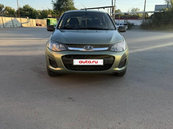 2013 Lada (ВАЗ) Kalina II, зелёный, 370000 рублей