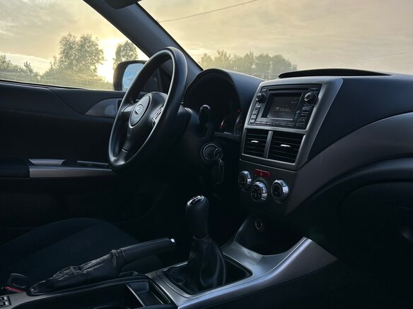 2008 Subaru Impreza III, серый, 920000 рублей - вид 4