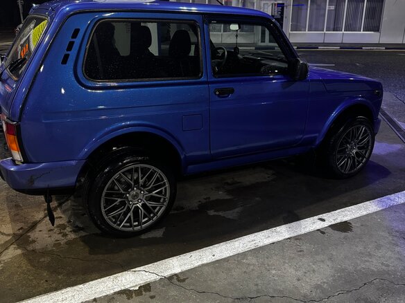 2019 Lada (ВАЗ) 2121 (4x4) Urban I Рестайлинг (2020), синий, 750000 рублей - вид 2