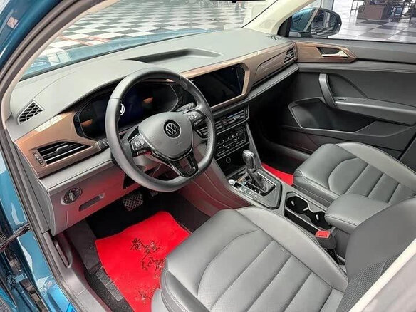 2022 Volkswagen Tharu I, голубой, 1650000 рублей - вид 5