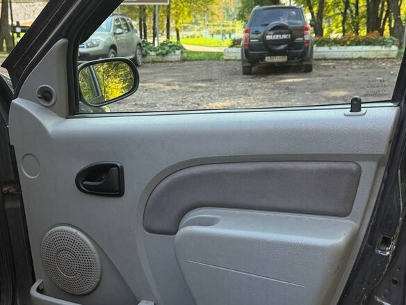 2007 Renault Logan I, серый, 230000 рублей - вид 11