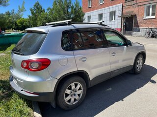 2010 Volkswagen Tiguan I, серебристый, 900000 рублей, вид 3