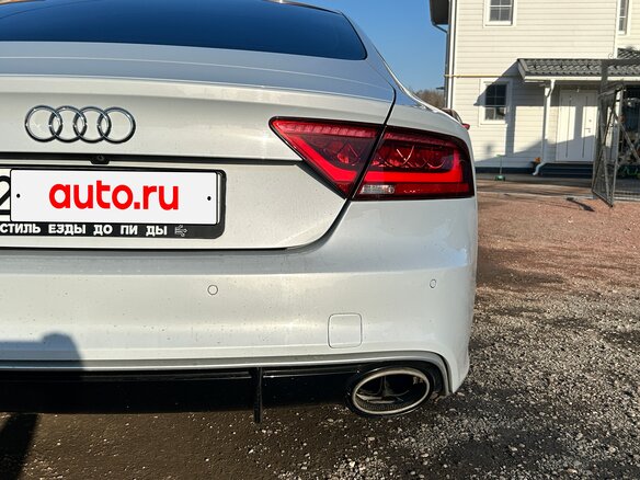 2013 Audi RS 7 I (4G), серый, 3900000 рублей - вид 29