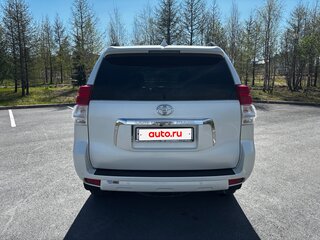2013 Toyota Land Cruiser Prado 150 Series, белый, 3750000 рублей, вид 4