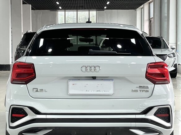 2022 Audi Q2 L 35 TFSI I Рестайлинг, белый, 2007032 рублей - вид 3
