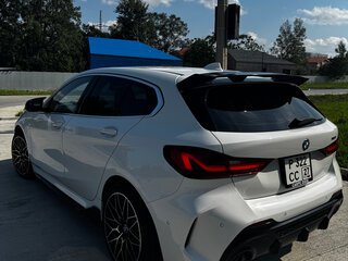 2021 BMW 1 серии 118i III (F40), белый, 1900000 рублей, вид 5