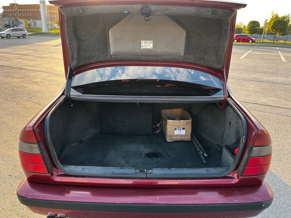 1989 BMW 5 серии 520i III (E34), красный - вид 8