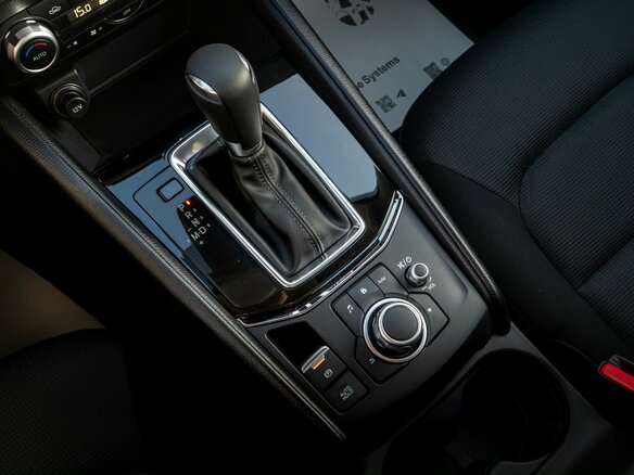 2025 Mazda CX-5 II Рестайлинг, белый, 3375000 рублей - вид 21