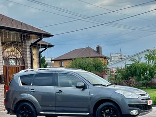 2008 Citroen C-Crosser, серый, 700000 рублей, вид 3