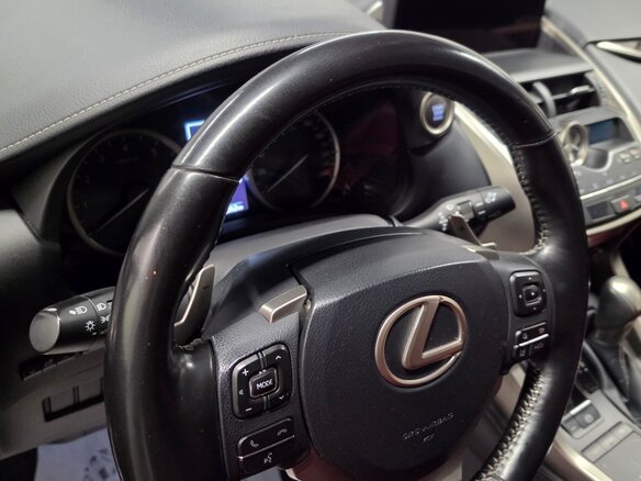 2017 Lexus NX 200 I Рестайлинг, белый - вид 5
