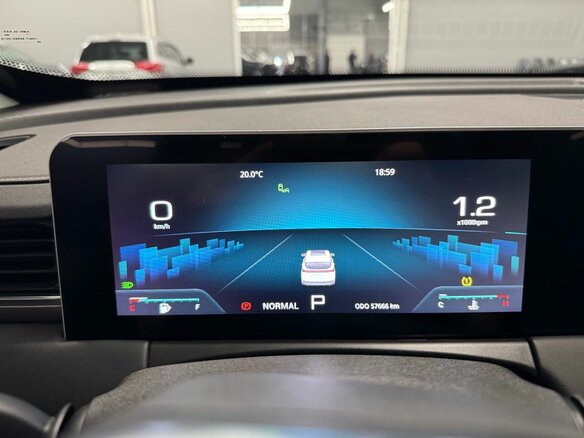 2023 Jetour X70+ I Рестайлинг, серый, 2050000 рублей - вид 18