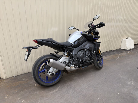 2025 Yamaha MT-10SP, чёрный, 2175000 рублей, вид 4