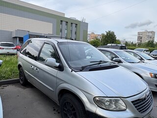 2001 Chrysler Voyager IV, серебристый, 450000 рублей, вид 2