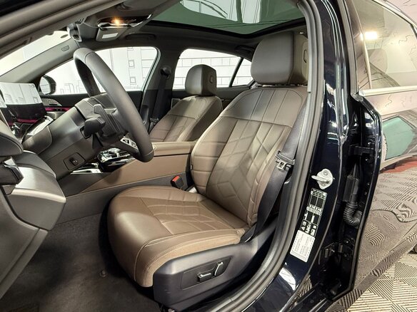 2025 BMW 5 серии Long 530Li xDrive VIII (G60/G61/G68), чёрный, 7699000 рублей - вид 13