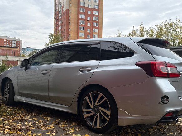 2015 Subaru Levorg I, серый, 1500000 рублей - вид 3