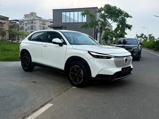 2023 Honda Vezel II, белый, 1590005 рублей, вид 3