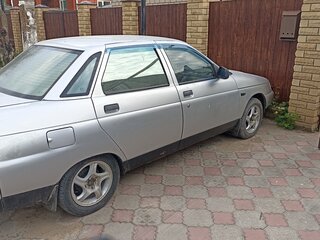 2003 Lada (ВАЗ) 2110, серебристый, 230000 рублей, вид 4