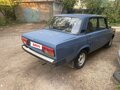 1990 Lada (ВАЗ) 2105, синий - вид 6
