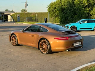 2013 Porsche 911 Carrera 4 VII (991), коричневый, 9700000 рублей, вид 4