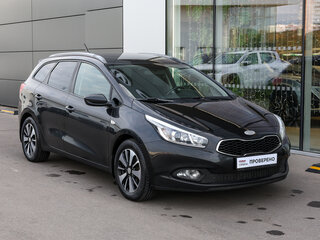 2014 Kia Ceed II, чёрный, 898000 рублей, вид 3