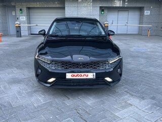 2021 Kia K5 III, чёрный, 1950000 рублей, вид 3