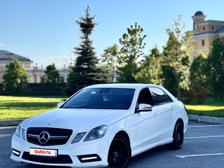 2011 Mercedes-Benz E-Класс 200 7G-Tronic IV (W212, S212, C207), белый, 1340000 рублей, вид 4