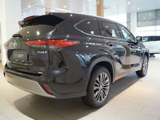 2026 Toyota Highlander IV (XU70), чёрный, 5400000 рублей, вид 5