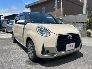 2023 Toyota Passo III Рестайлинг, бежевый, 884000 рублей, вид 1