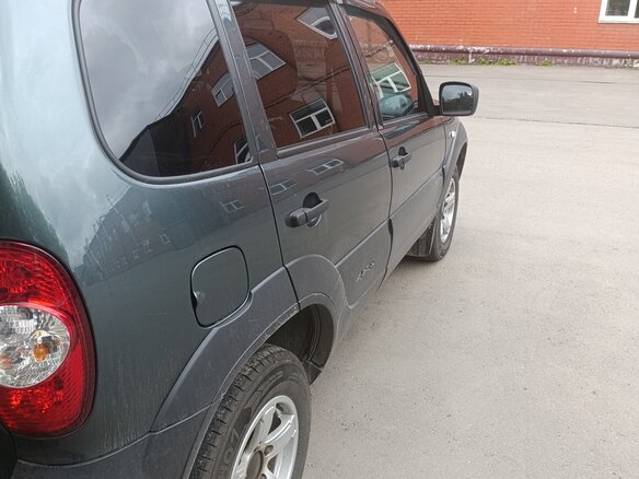 2019 Chevrolet Niva I Рестайлинг, серый, 810000 рублей - вид 3