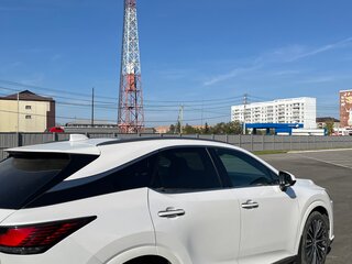 2023 Lexus RX 350 V, белый, 10000000 рублей, вид 3