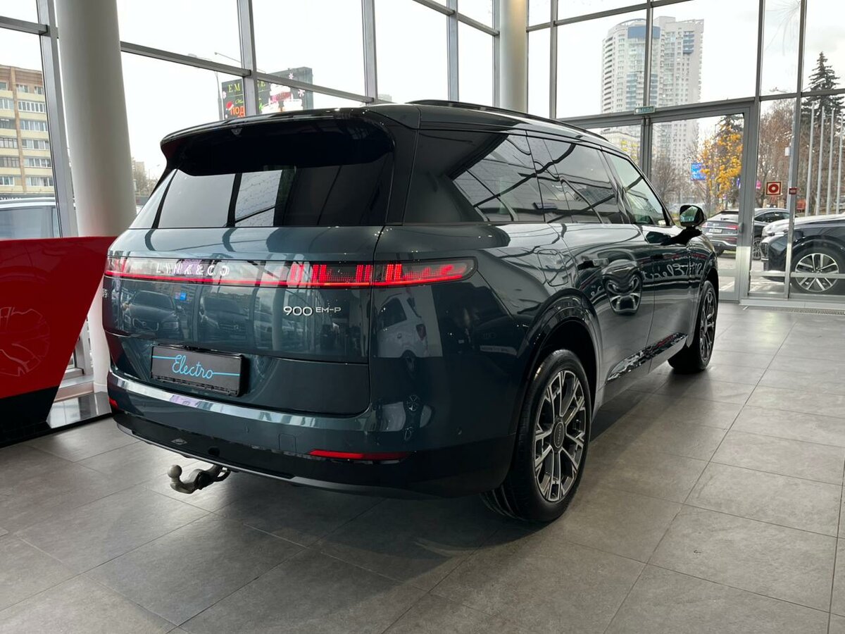 Открыть фотографии: Lynk & Co 900