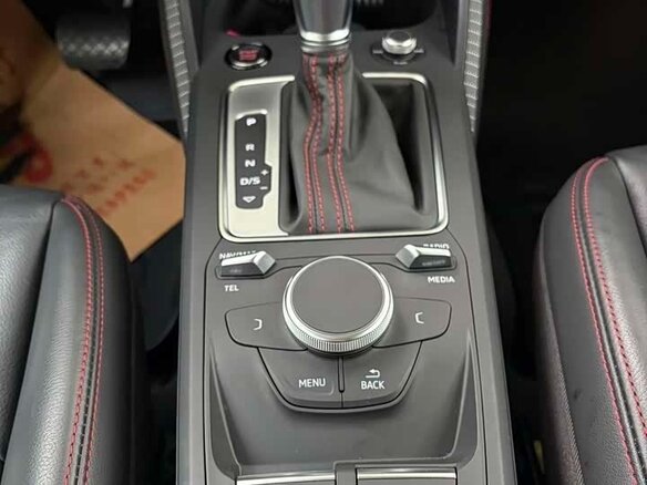 2023 Audi Q2 L 35 TFSI I Рестайлинг, серый, 1750100 рублей - вид 10