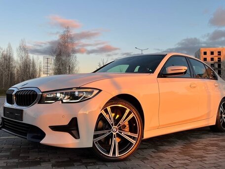 2019 BMW 3 серии 330i xDrive VII (G2x), белый, 3250000 рублей, вид 1